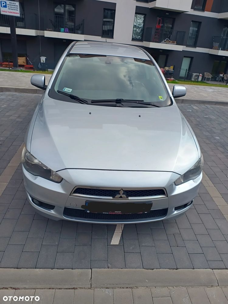 Mitsubishi Lancer 1.5 Invite - 2