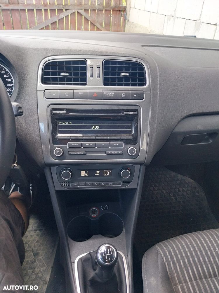 Volkswagen Polo 1.6 TDI Blue Motion Technology MATCH - 6