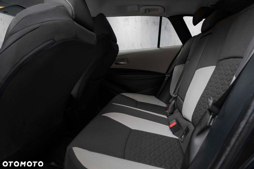 Toyota Corolla 1.8 Comfort - 17