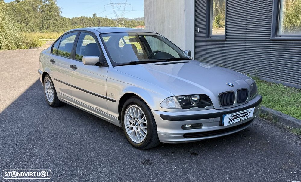 BMW 320 d - 4