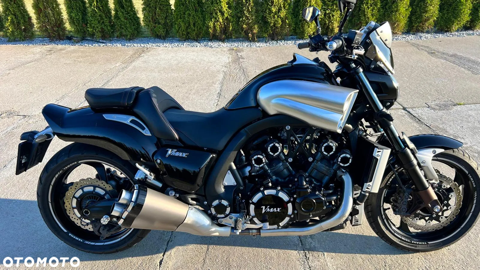 Yamaha V-MAX - 3