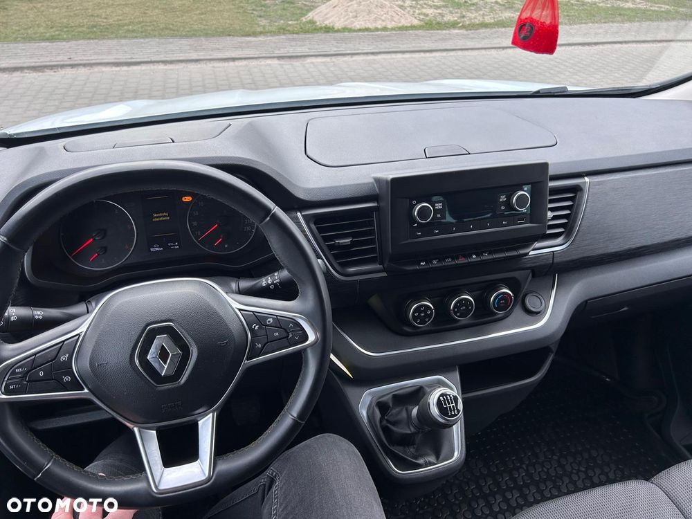 Renault Trafic - 6