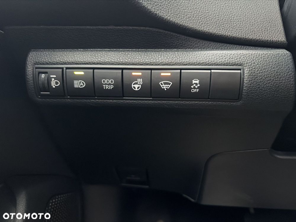 Toyota Corolla 1.8 Hybrid Comfort - 9