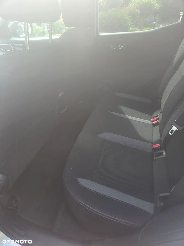 Nissan Qashqai 1.6 DCi Acenta Xtronic EU6 - 9