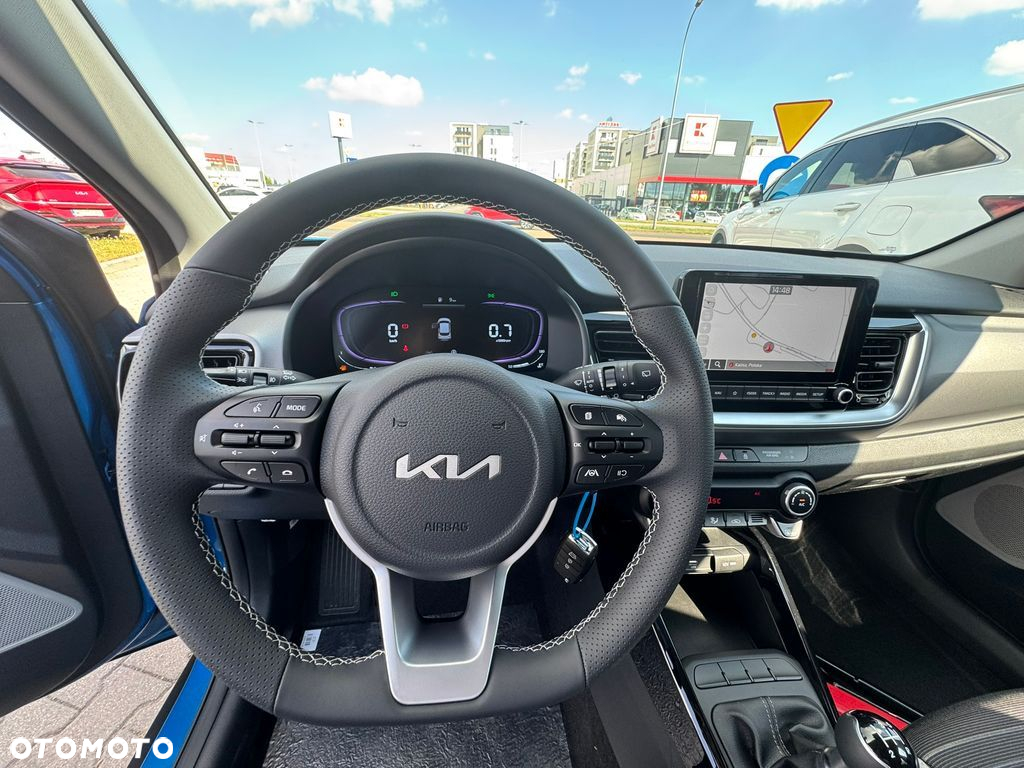 Kia Stonic 1.2 L - 17