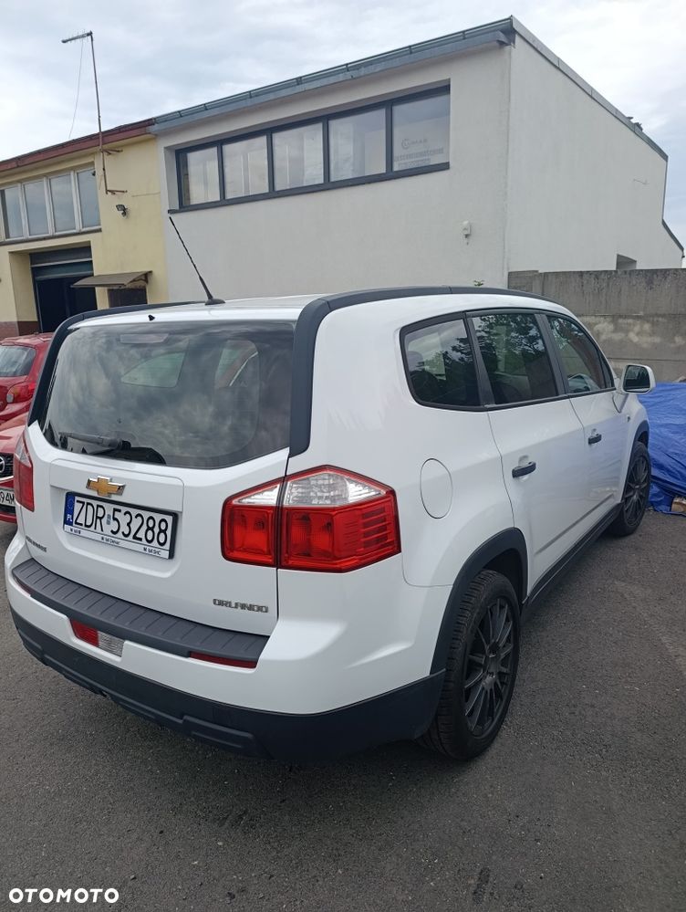 Chevrolet Orlando - 5