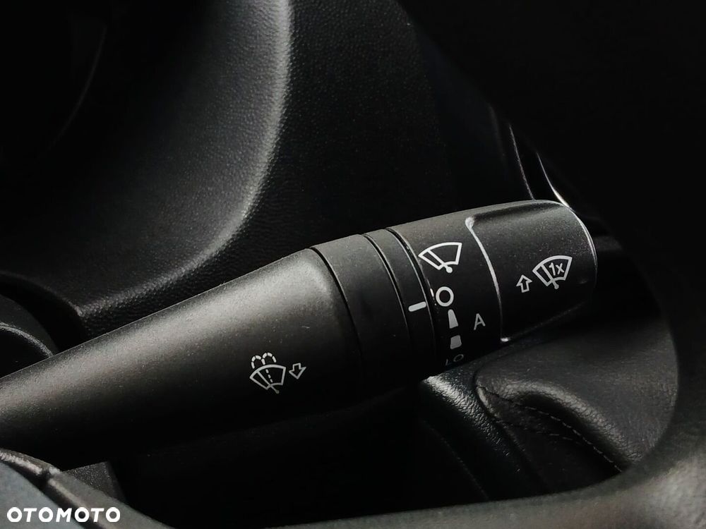 Toyota PROACEMAX - 28