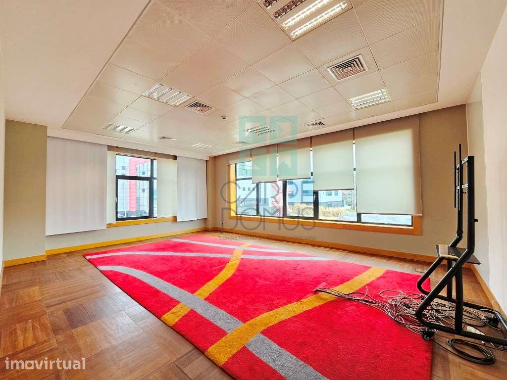 Espaçoso e requintado escritório no Centro Empresarial da Beloura, ... - Grande imagem: 4/60