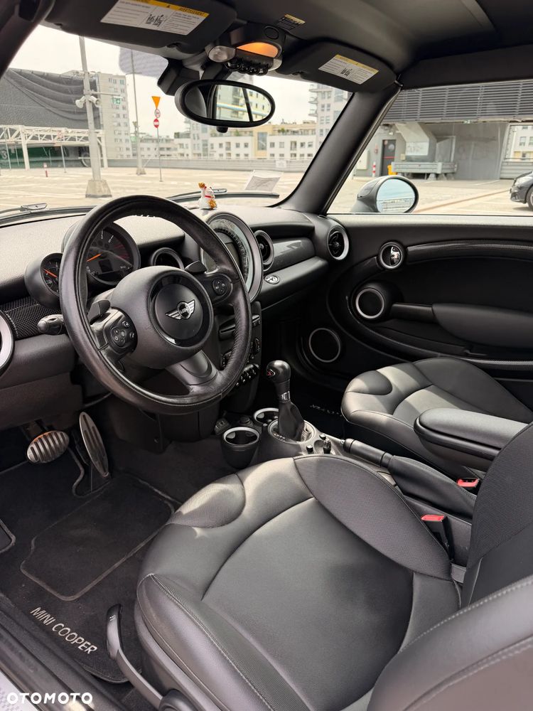 MINI Cooper S Highgate - 3