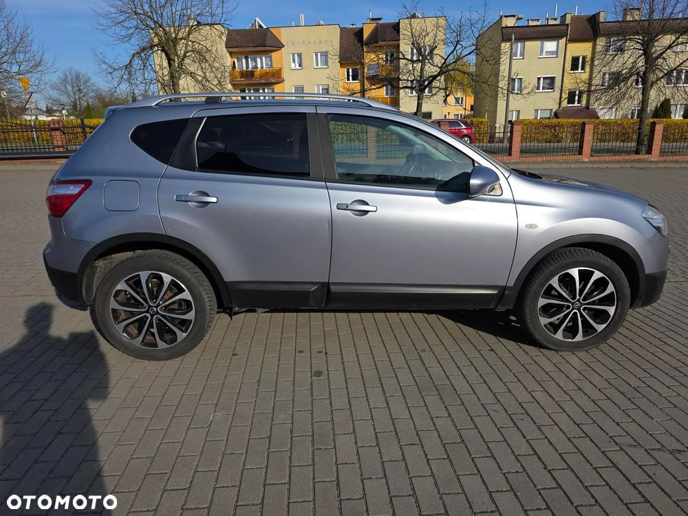 Nissan Qashqai 2.0 dCi Tekna - 12