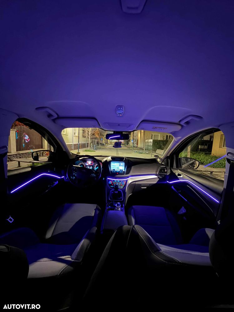 Ford Kuga 1.5 EcoBoost 2WD Titanium - 6