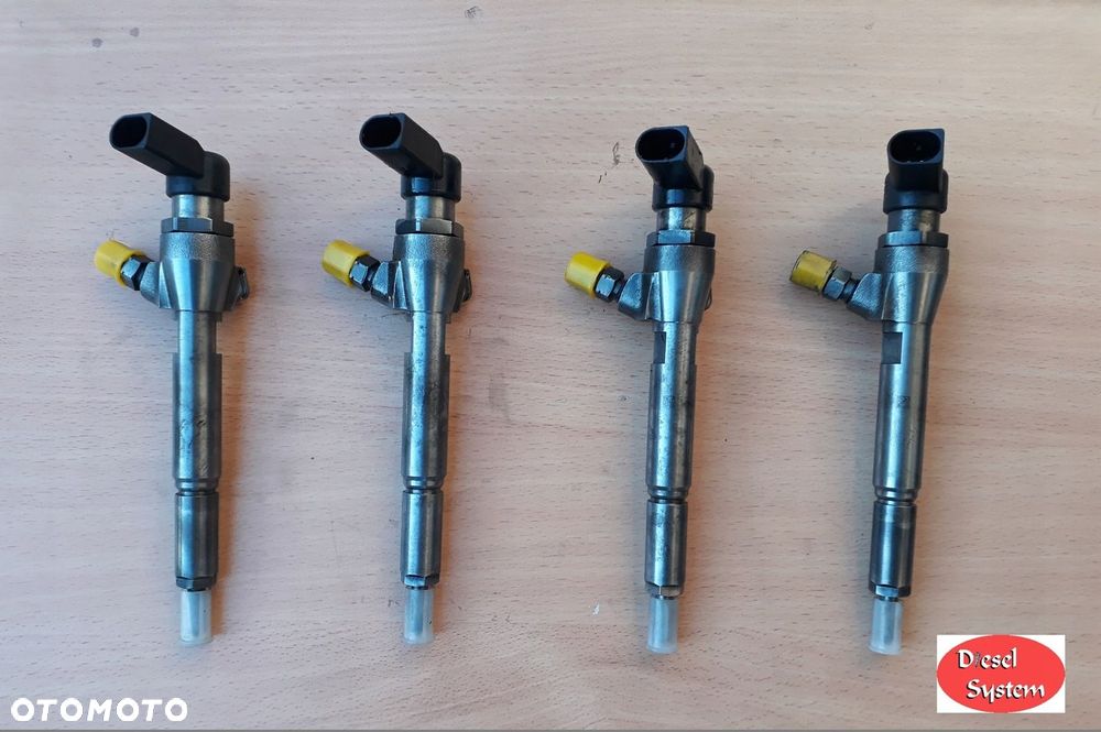 Wtrysk Wtryski RENAULT NISSAN 1.5 DCI H8200294788  8200842205 - 1