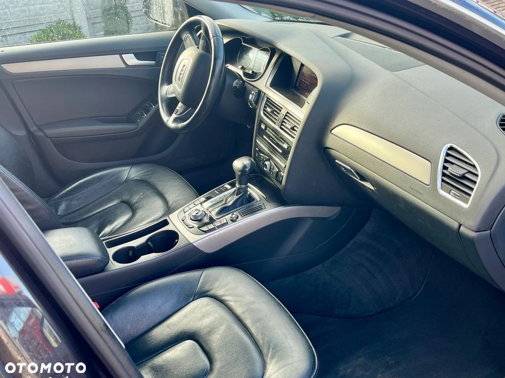 Audi A4 Avant 2.0 TDI DPF clean diesel multitronic Attraction - 4