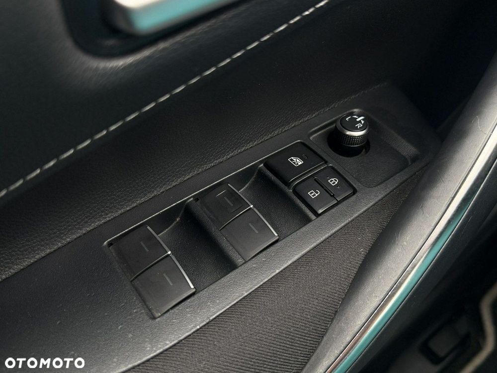 Toyota Corolla 1.8 Hybrid Comfort - 34