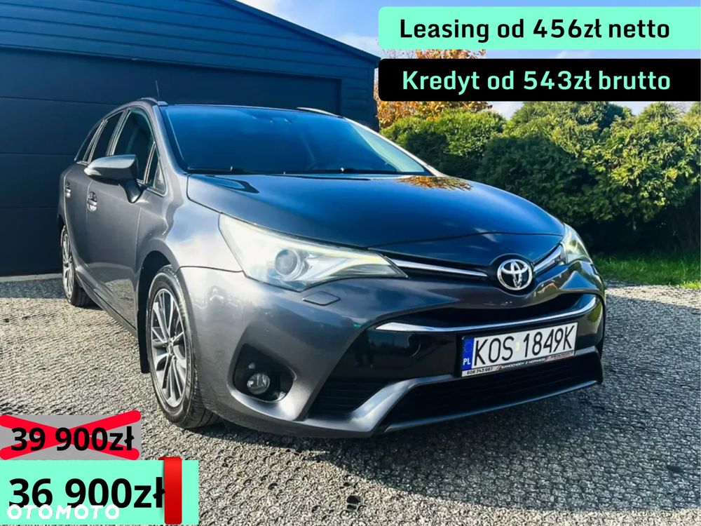 Toyota Avensis 1.6 D-4D Prestige - 2