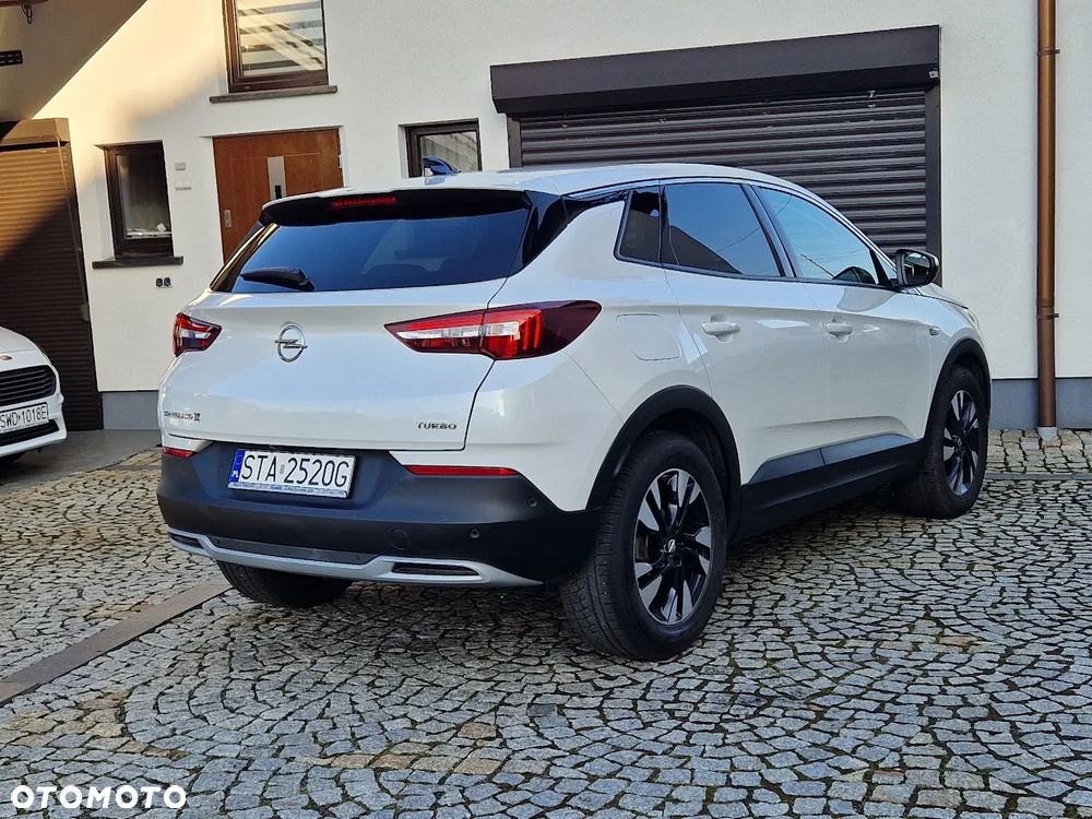 Opel Grandland X 1.2 Start/Stop Business Edition - 8