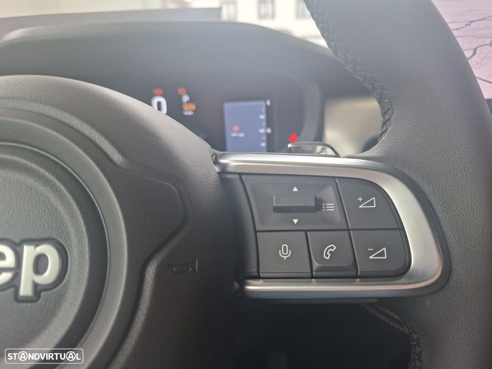 Jeep Avenger 1.2 T Hybrid 4xe 85º Aniversário - 16