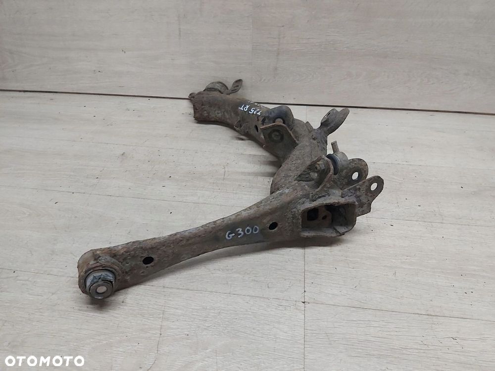 TOYOTA Avensis T25 03-08 r Wahacz prawy tył ORYGINAŁ - 2