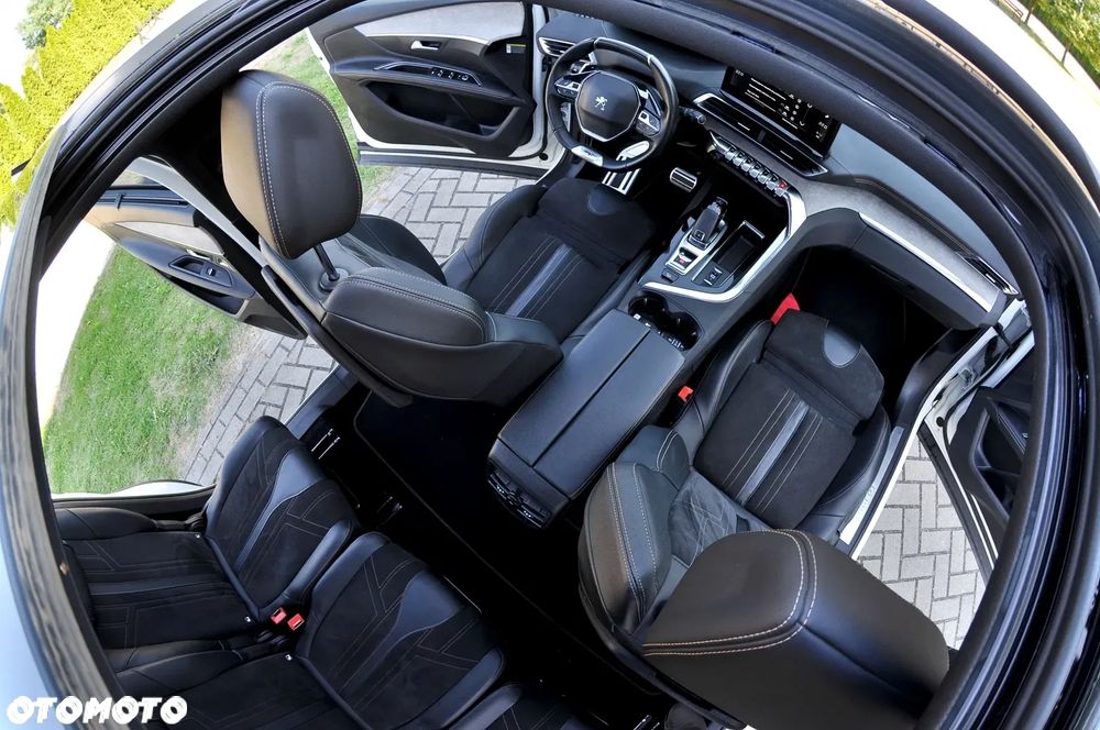 Peugeot 5008 BlueHDi 130 EAT8 GT - 23