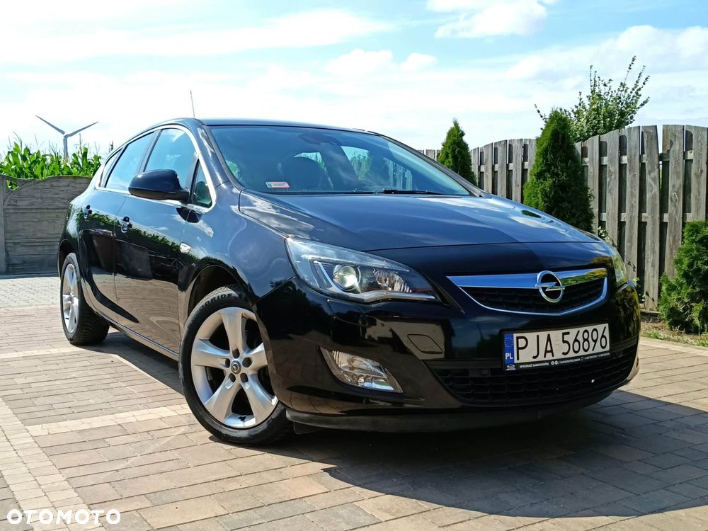 Opel Astra 1.4 T Cosmo S&S - 2
