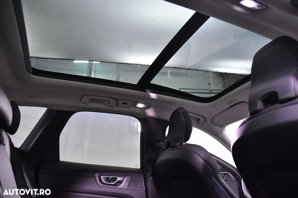 Volvo XC 60 - 23