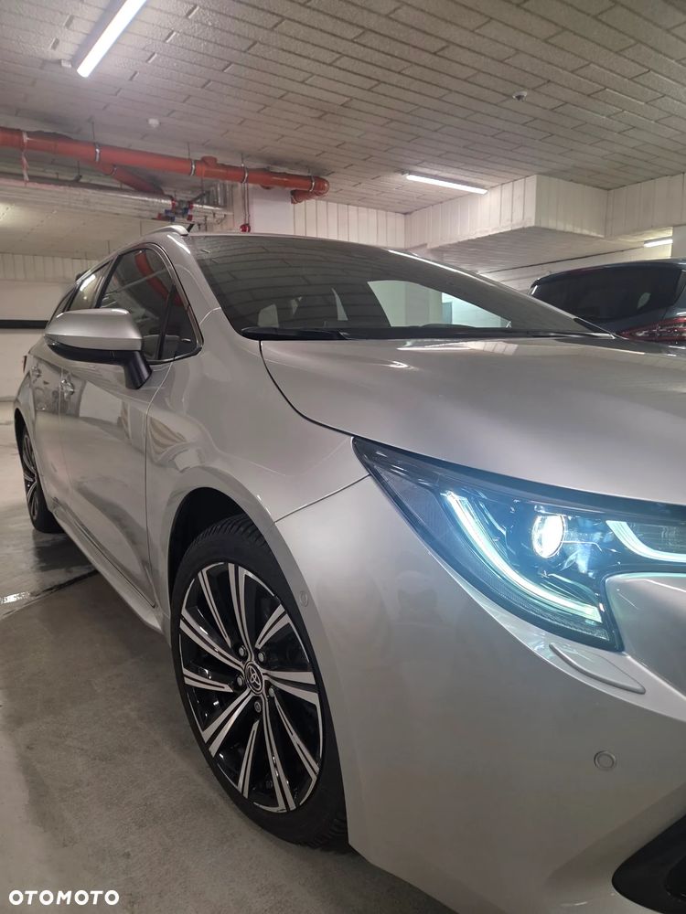 Toyota Corolla - 3