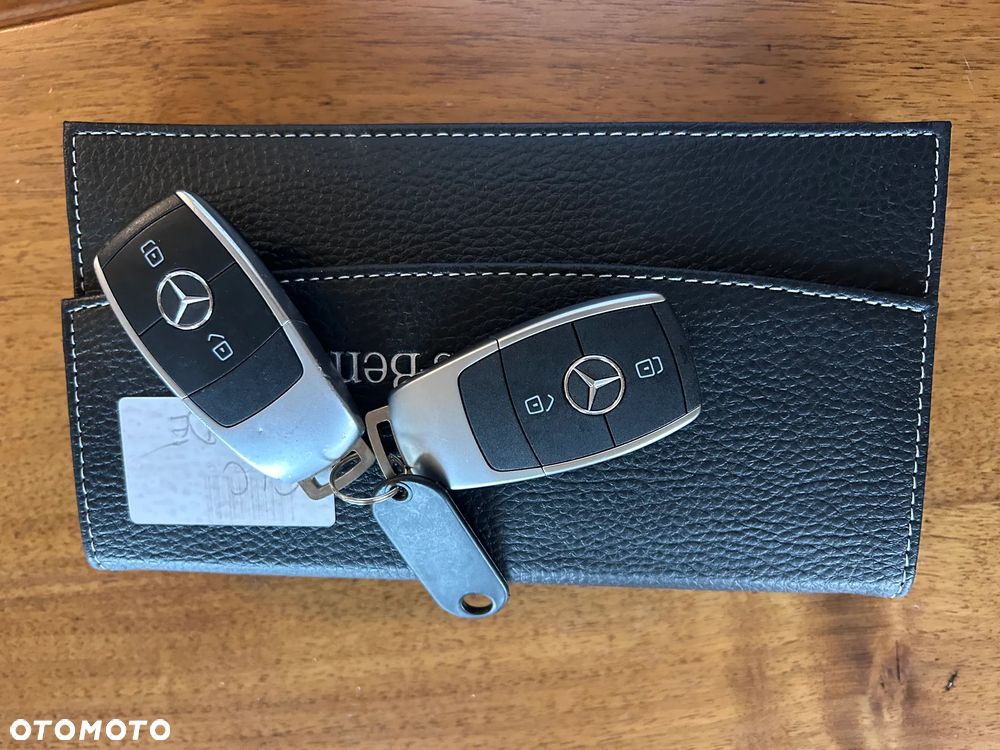 Mercedes-Benz GLC - 29