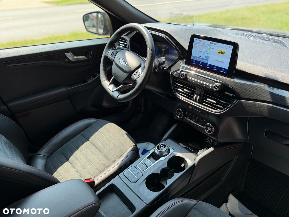 Ford Kuga 2.0 EcoBlue 4x4 ST-LINE X - 16