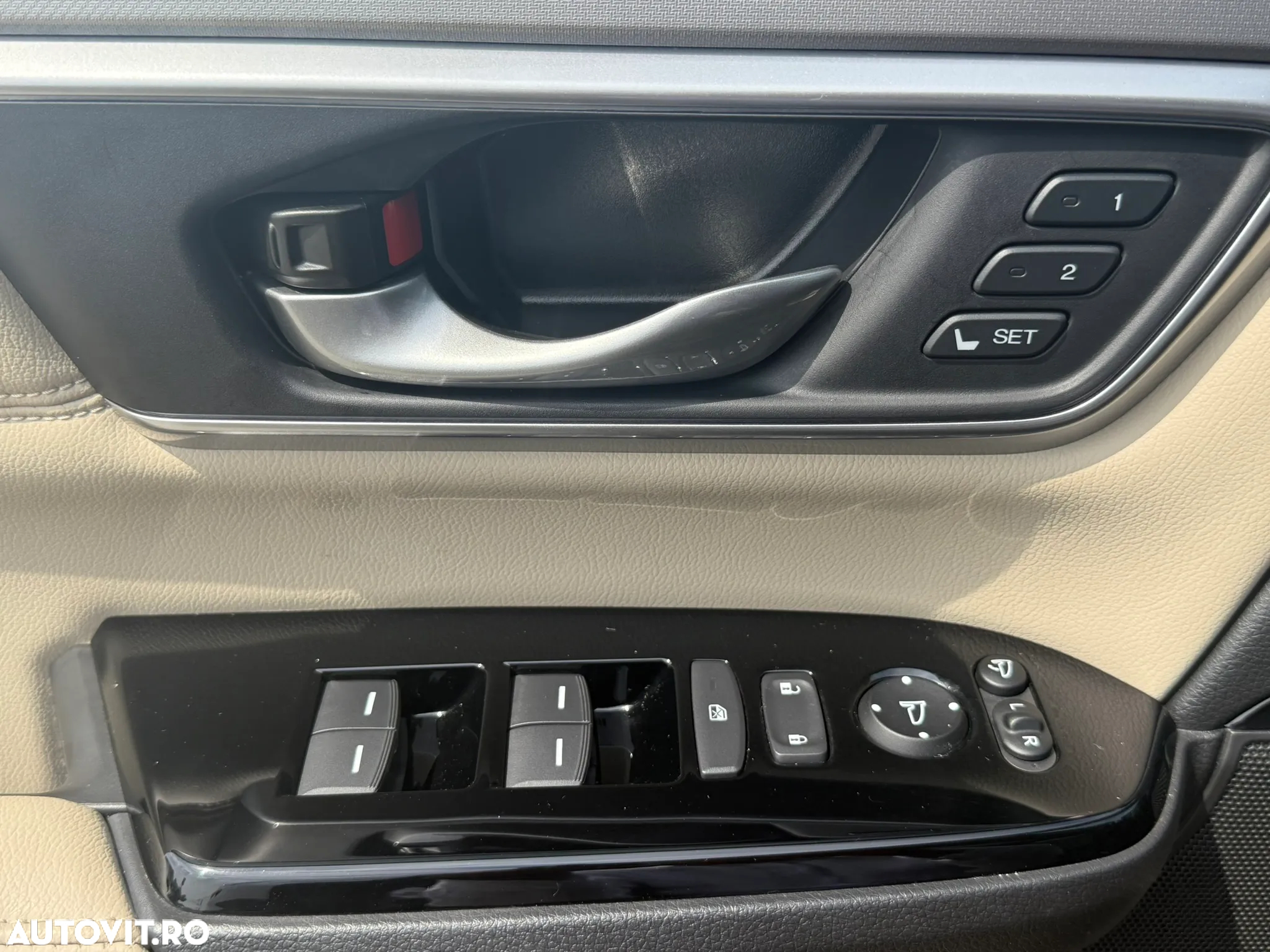 Honda CR-V 1.5 VTEC Turbo 4WD CVT Elegance - 17