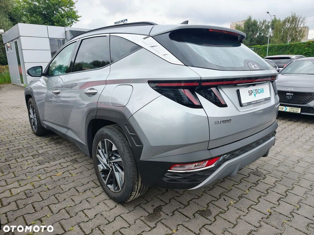 Hyundai Tucson - 4