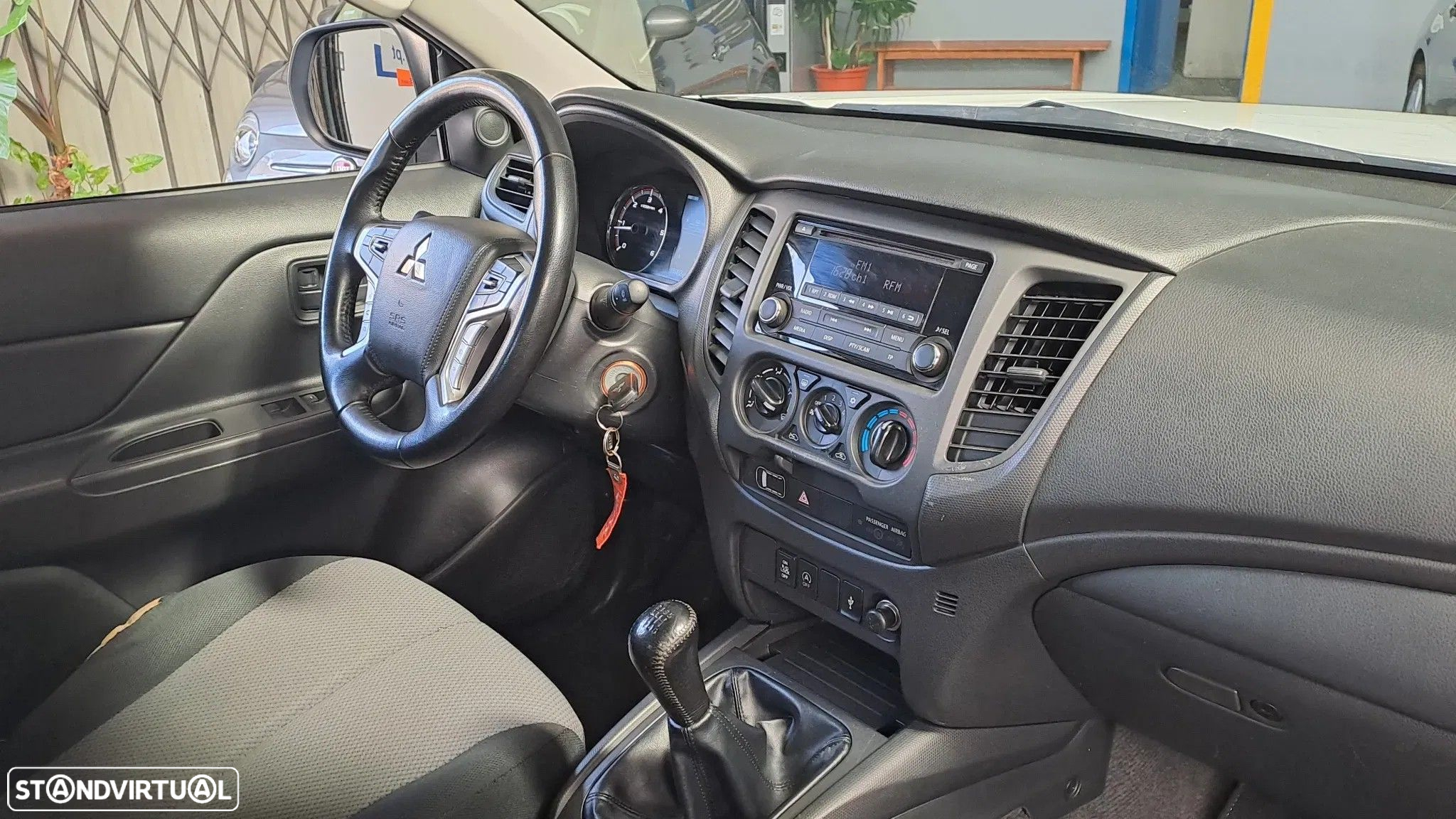 Mitsubishi L200 2.3 DI-D Space Cab Invite 4WD - 14