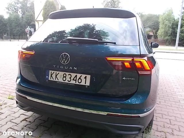 Volkswagen Tiguan 2.0 TSI 4Mot Life DSG - 6