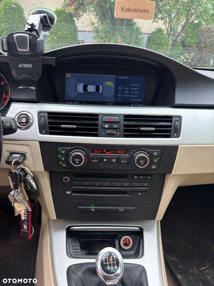 BMW Seria 3 320d - 10
