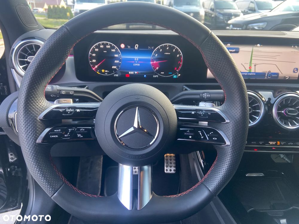 Mercedes-Benz Klasa A 200 AMG Line 7G-DCT - 12