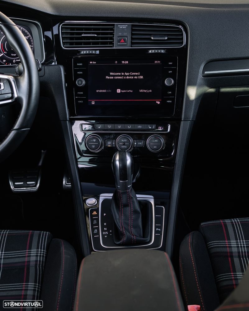 VW Golf GTI (BlueMotion ) DSG - 13