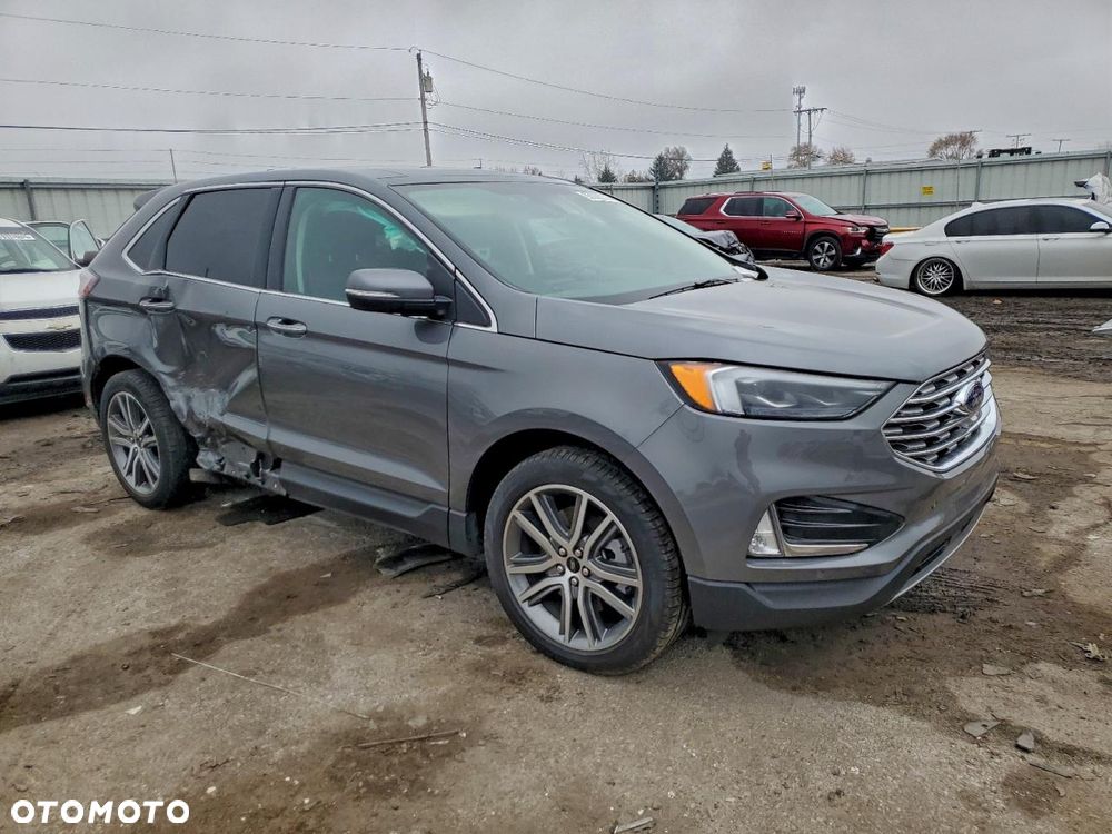 Ford Edge - 3