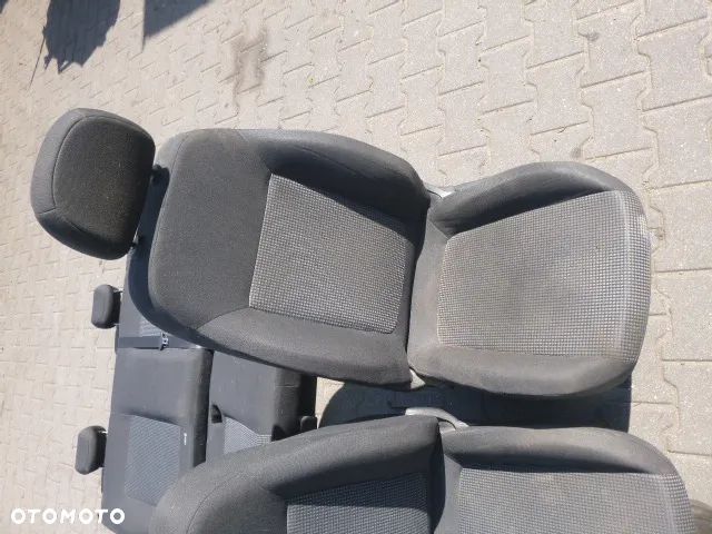 FOTEL FOTELE LEWY PRZÓD PRAWY PRZÓD + TYLNA KANAPA OPEL CORSA D 5D - 19