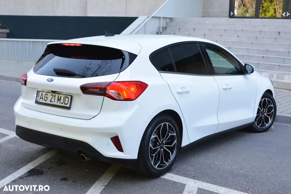 Ford Focus 1.5 TDCi DPF Start-Stopp-System Aut. Titanium - 5