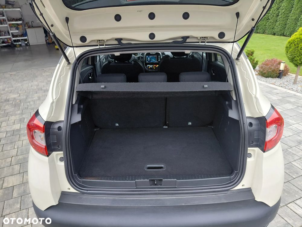 Renault Captur - 22