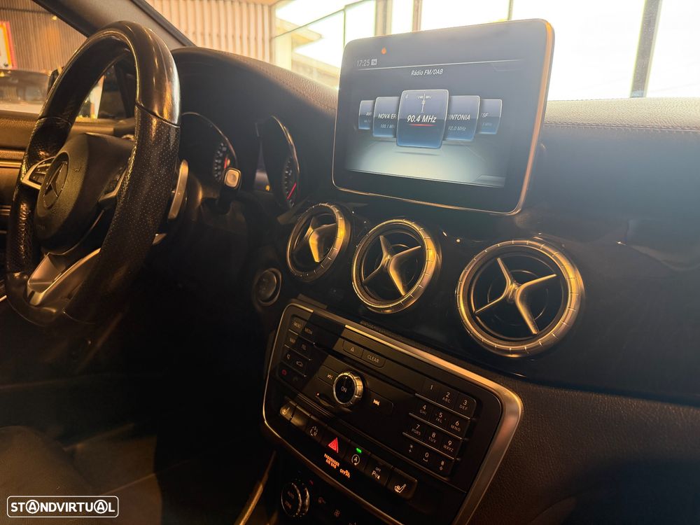 Mercedes-Benz CLA 220 (CDI) d 7G-DCT AMG Line - 40