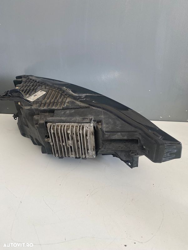 Far stanga MID LED FULL LED VOLVO XC60 2018+ 31420411 32133553 - 7