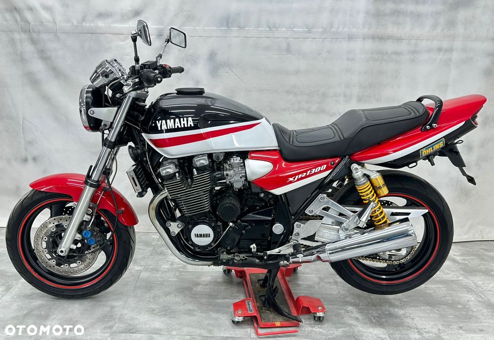 Yamaha XJR - 4