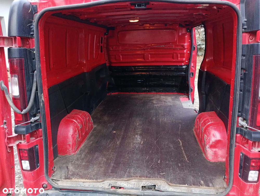Opel Vivaro - 17