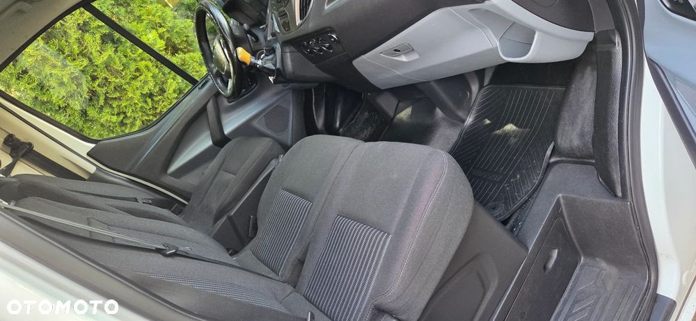 Ford TRANSIT CUSTOM - 6