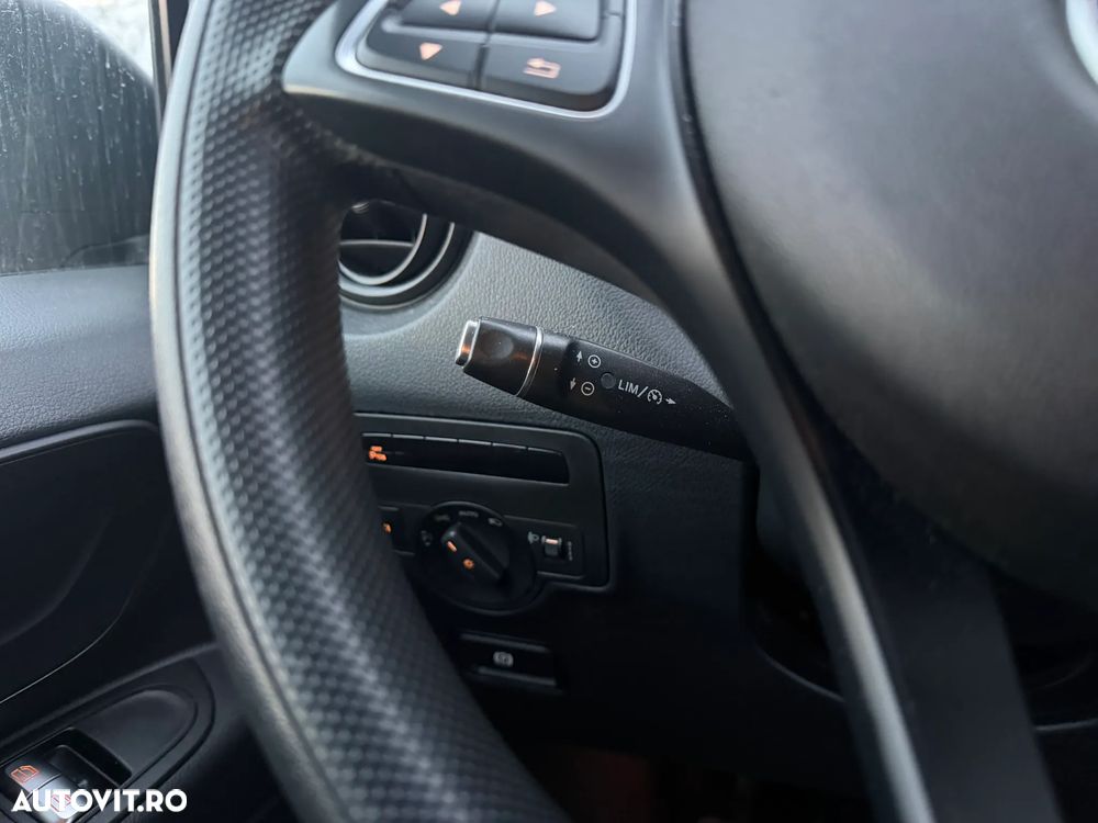 Mercedes-Benz Vito Mixto 116 CDI - 7