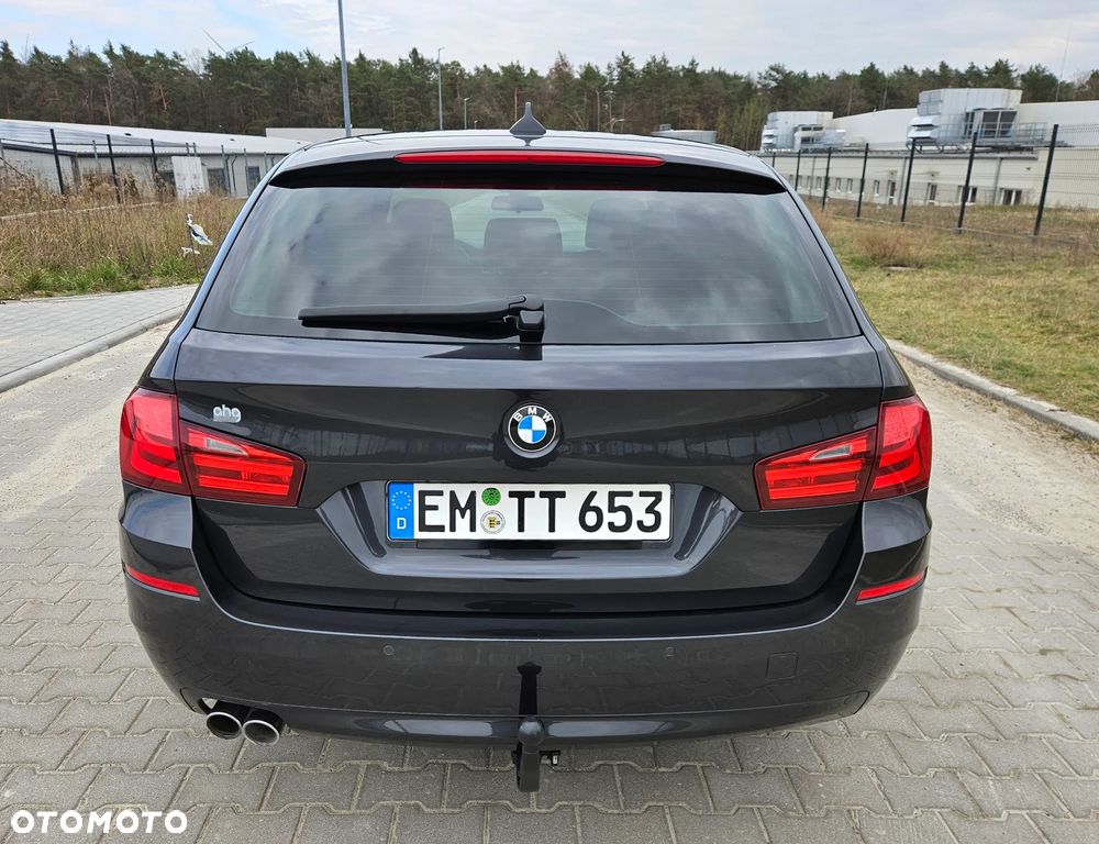 BMW Seria 5 520d - 20