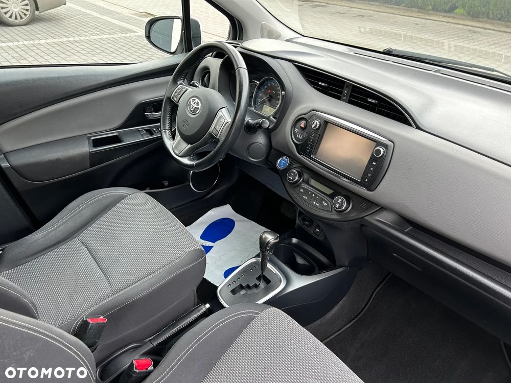 Toyota Yaris 1.5 VVT-i Comfort - 9