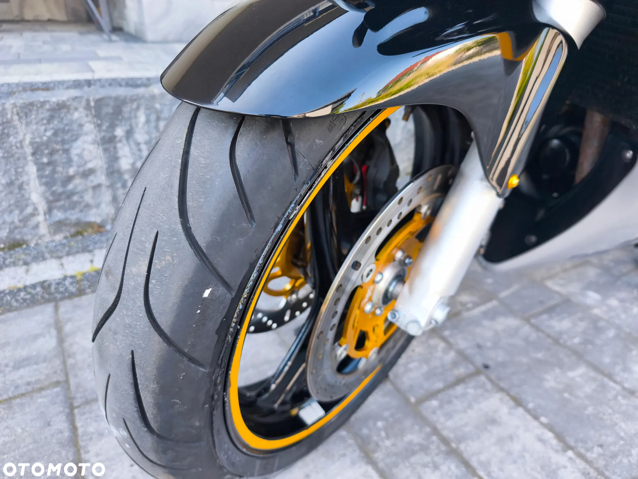 Honda CBR - 23