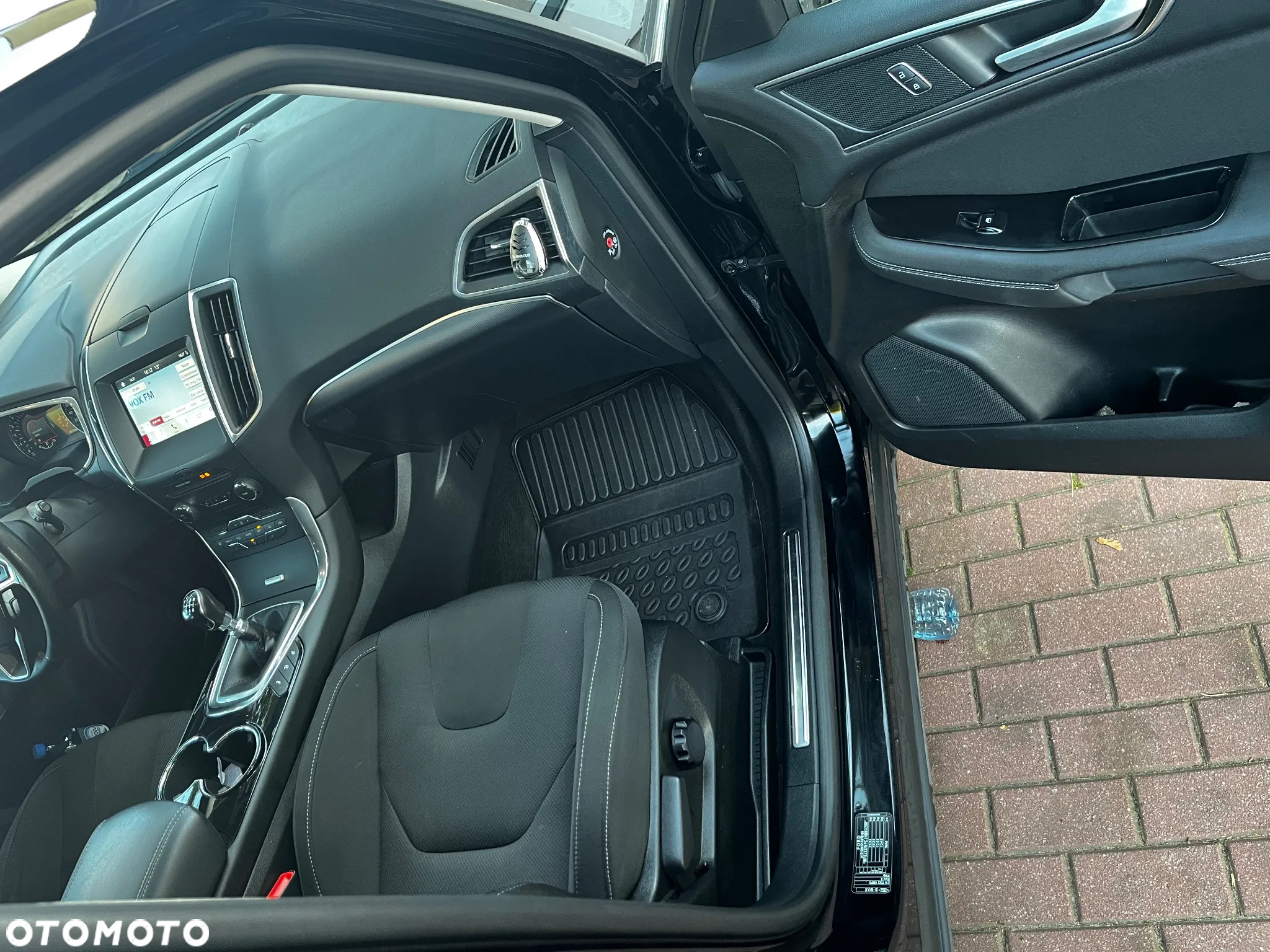 Ford S-Max 2.0 TDCi Titanium - 9