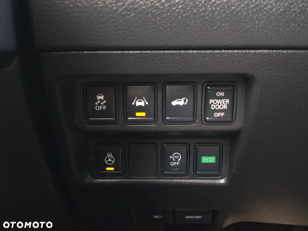 Nissan X-Trail 1.6 DCi Xtronic Tekna - 30